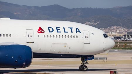 How Can I Speak Live with The Delta Airlines Experts?